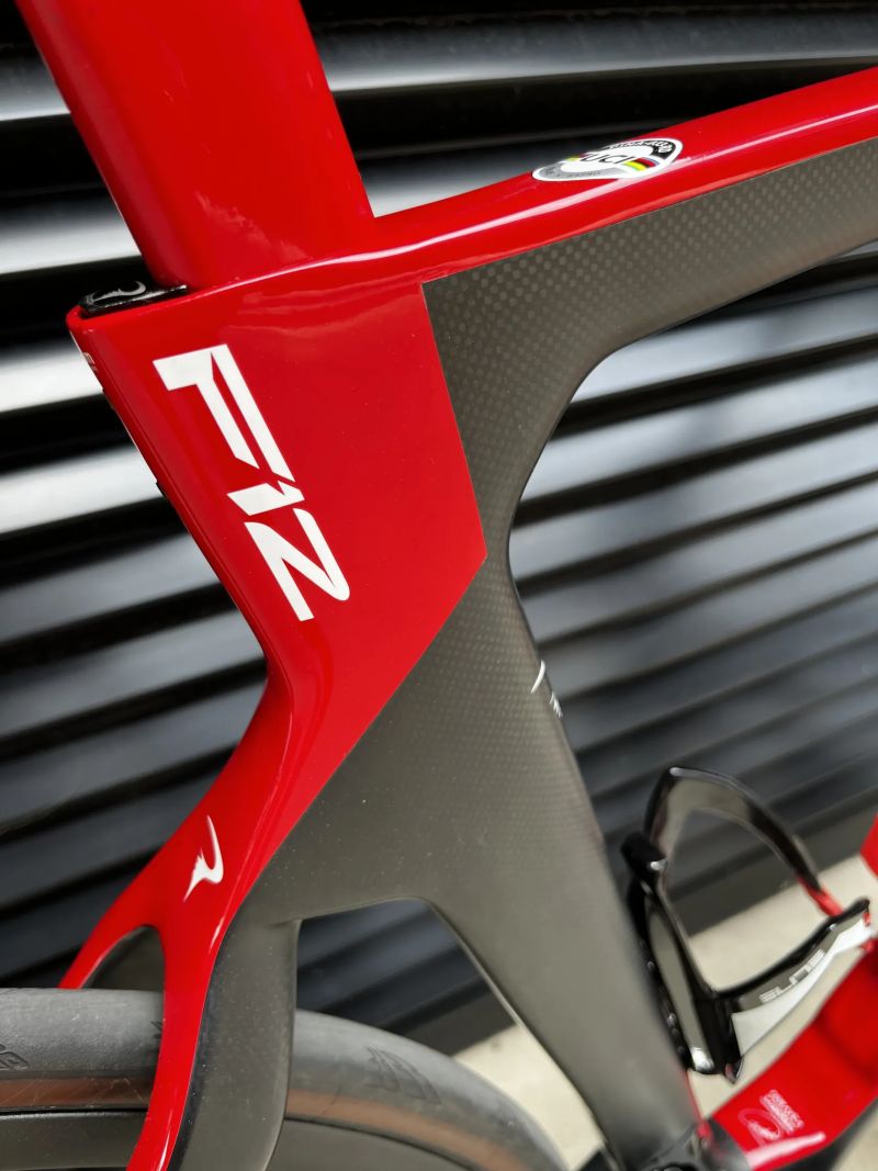 Pinarello Dogma F12 karbon 2022 - MOST Talon riditka - Komplet Ultegra