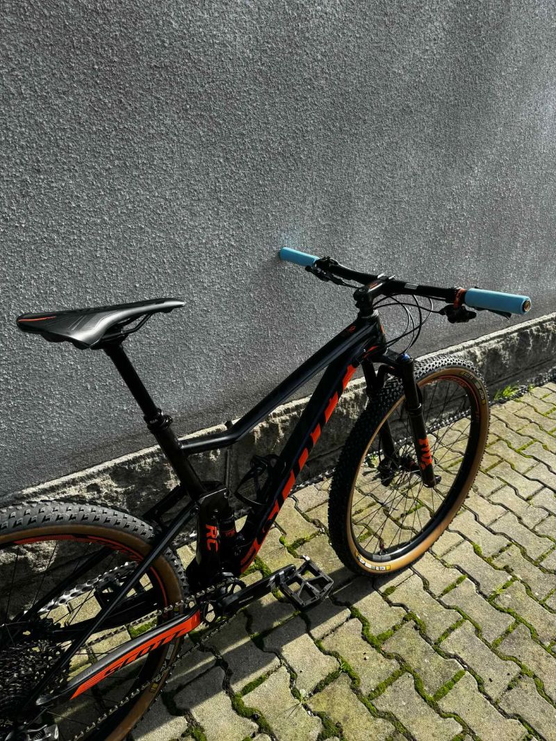 Prodám celoodpružené kolo Scott Spark 900 RC 29"