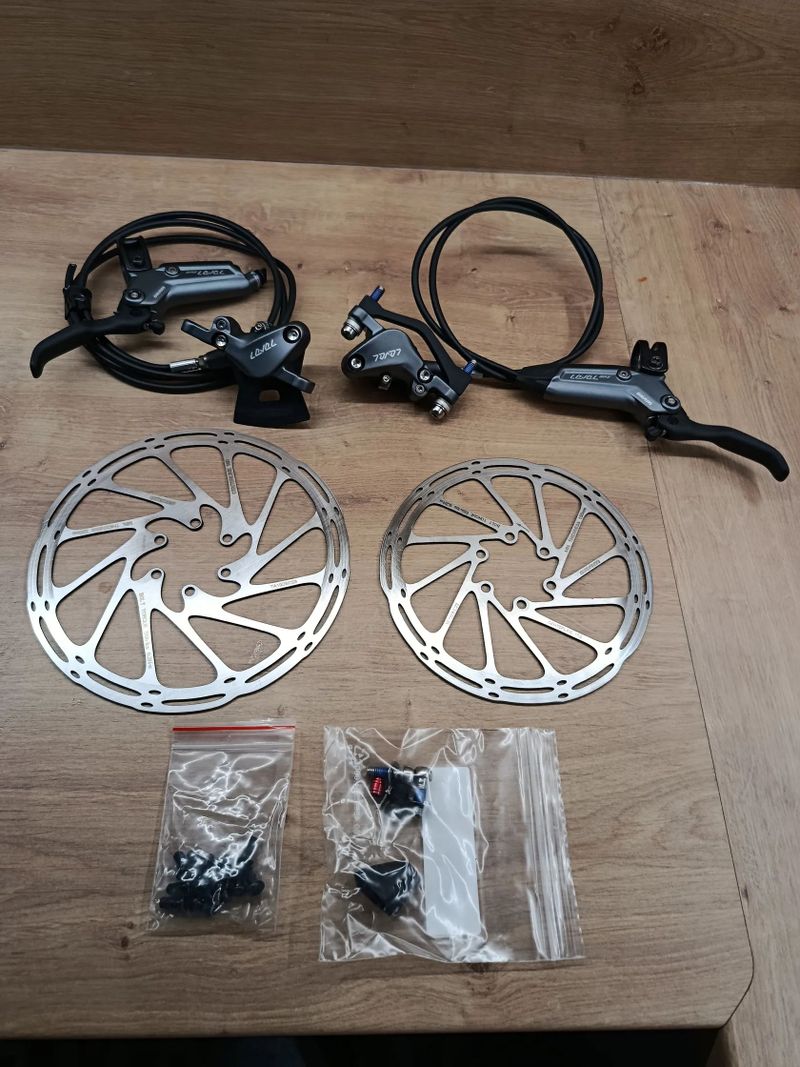 NOVÉ brzdy Sram Level BRZ přední+zadní a kotouče 