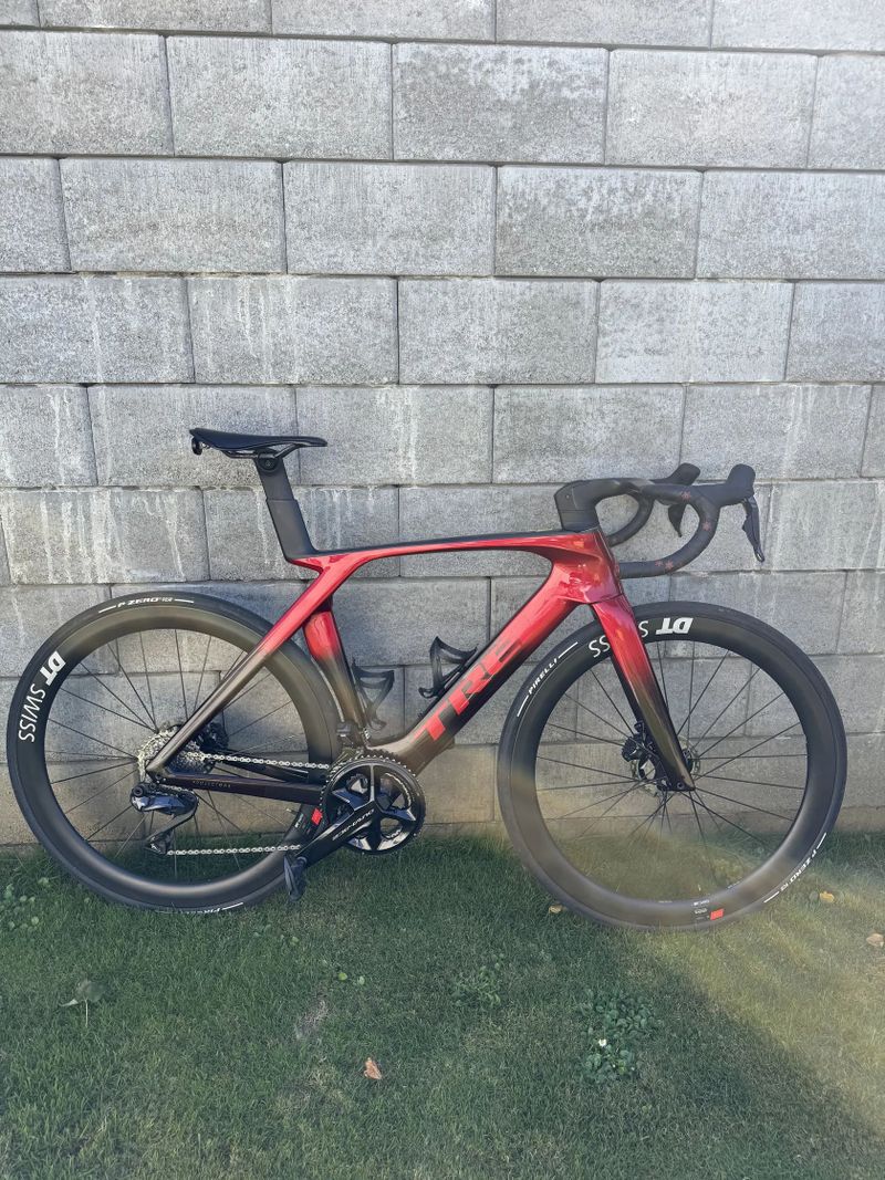 Trek Madone SLR Ultegra Di2 Project One Wattmeter