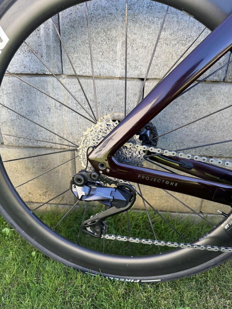 Trek Madone SLR Ultegra Di2 Project One Wattmeter