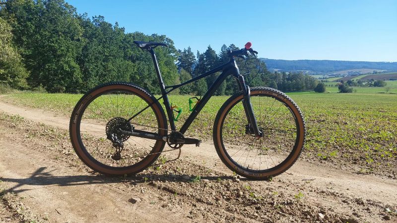 Prodám karbonové MTB Full Dynamix Core 1x12 / AXS / DUKE / 10 kg!