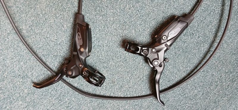 Sram brzdy