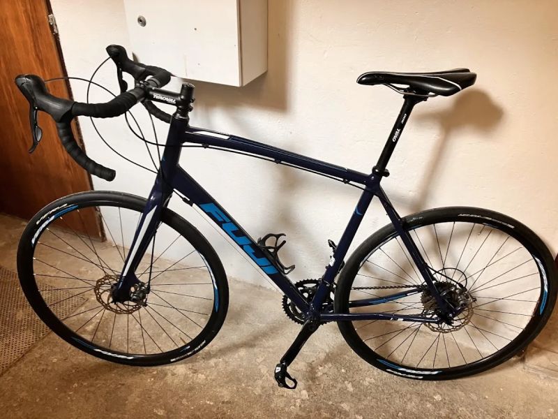 Fuji sportif - zánovní