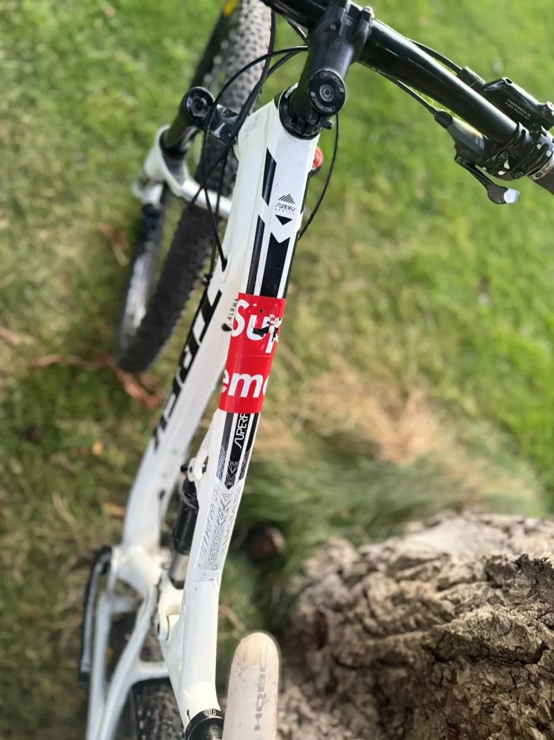 Trek celoodpruzene ram S