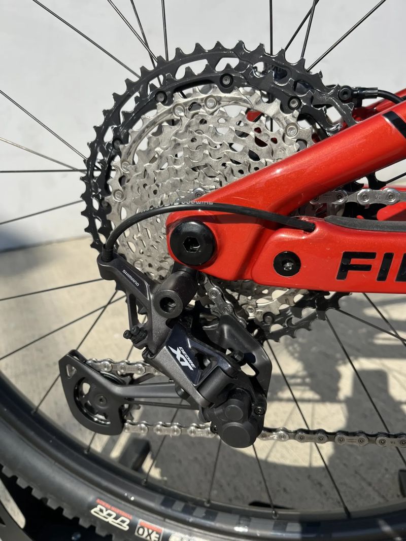 Rocky Mountain Element Carbon 70