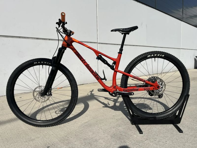 Rocky Mountain Element Carbon 70