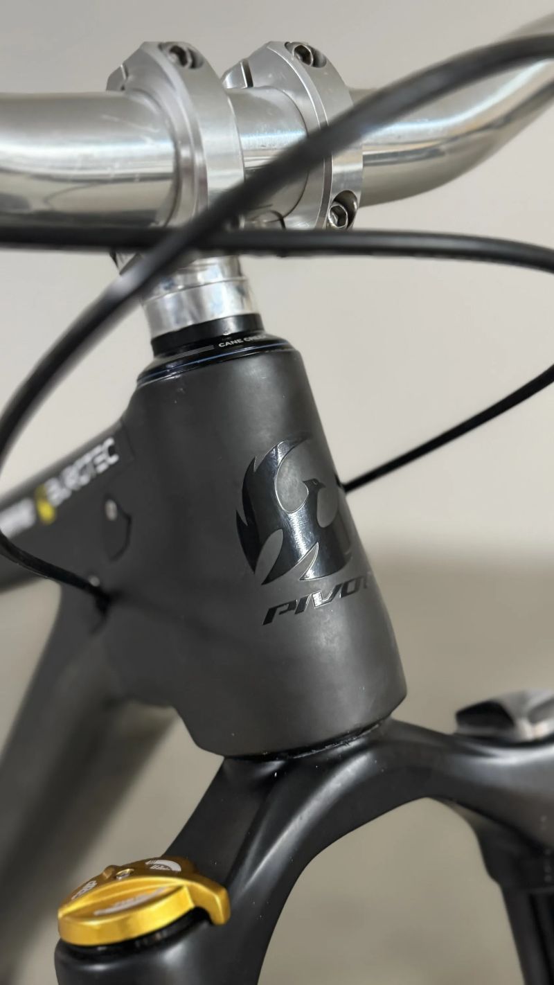 Pivot Cycles Mach 6