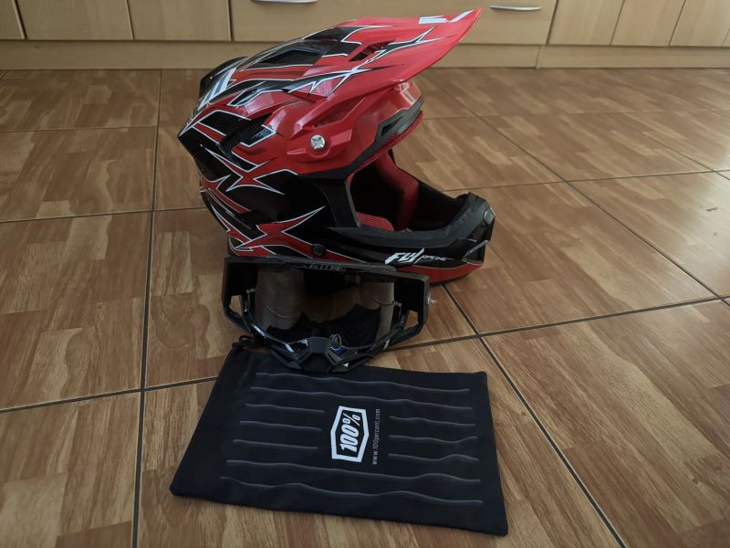Helma FLY RACING