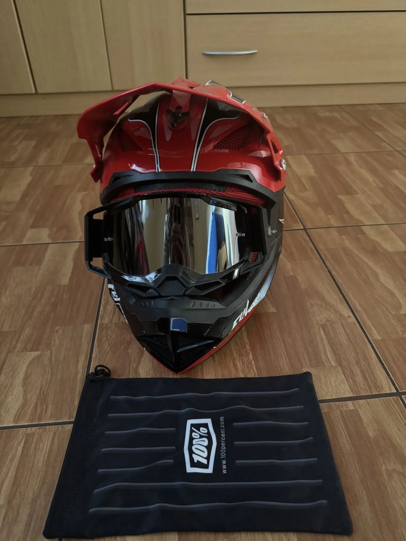 Helma FLY RACING