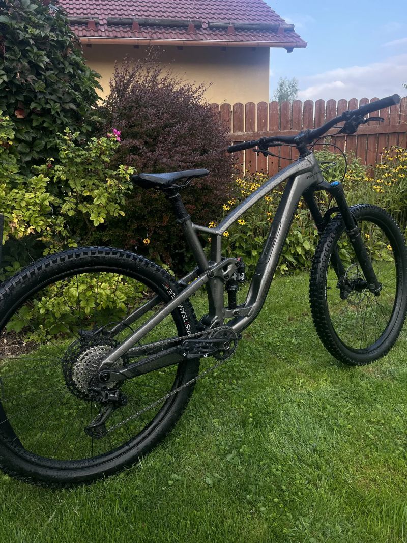Trek Fuel EX 8 XT Gen 6, 2025