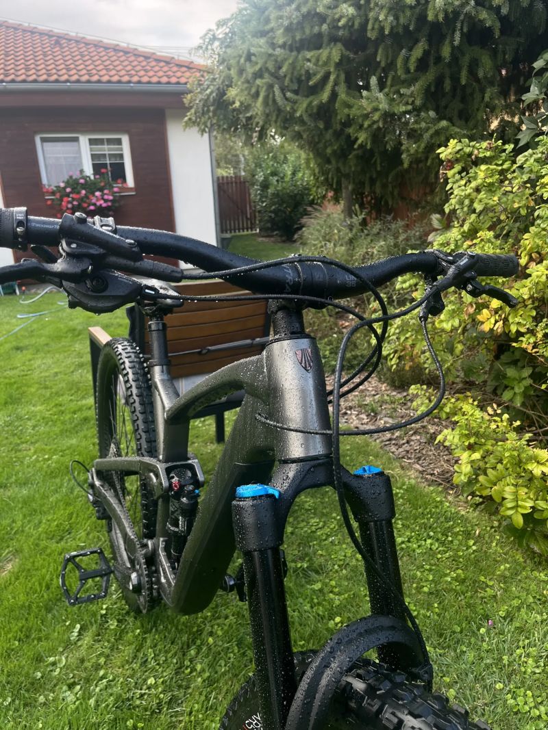 Trek Fuel EX 8 XT Gen 6, 2025