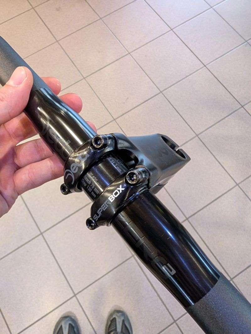 Představec Deda SuperBox DCR + řídítka Deda Zero2 POB černá 420 mm