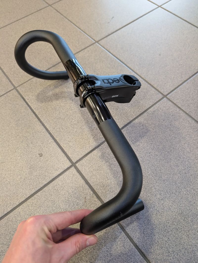 Představec Deda SuperBox DCR + řídítka Deda Zero2 POB černá 420 mm
