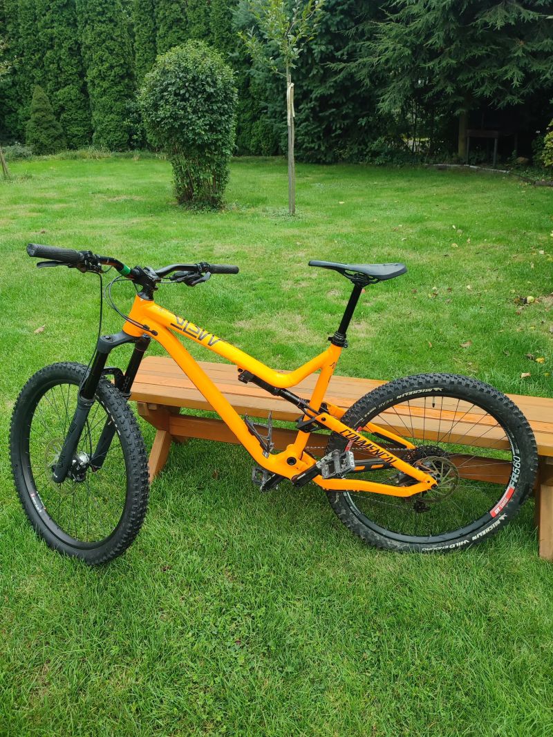 Commencal Meta AM V4.2