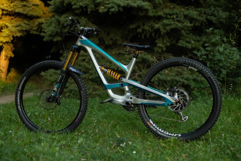 YT Industries Capra CF Pro / Pro Race 29 2020