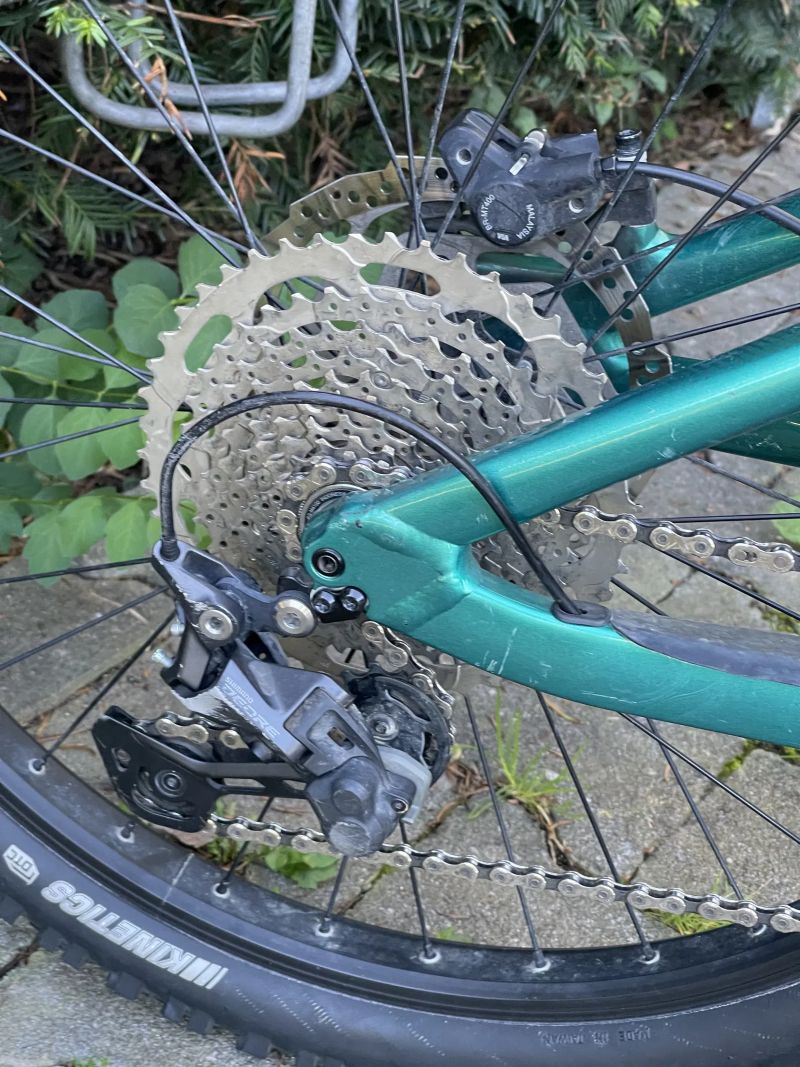 Kona Process 24, dětské celopéro 24 palců
