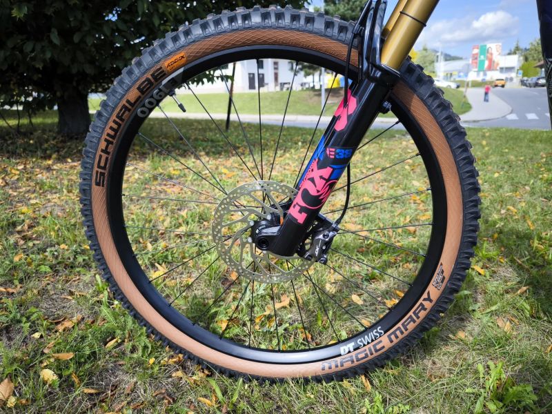 Haibike Hybe 11, karbon, Bosch CX Race, vel. S, plna zaruka, najeto 600km, puvodni cena 250tis