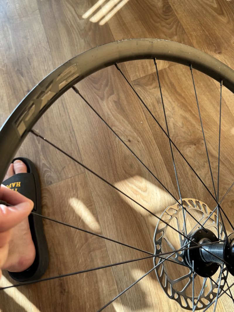 Giant P-X2 (pár zapletených kod)