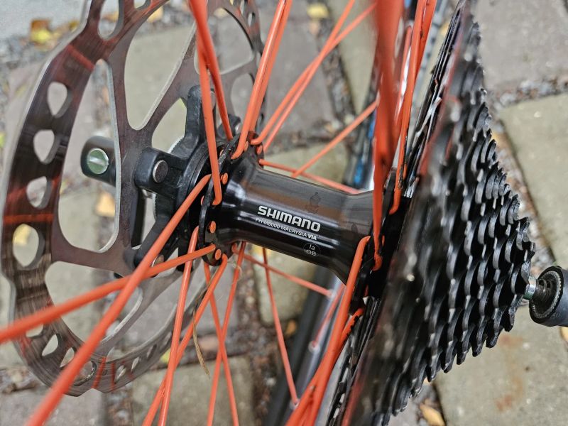Remerx zapletené kolo 26", 559-17, rychoupínák, DEORE XT, centerlock, 32 děr