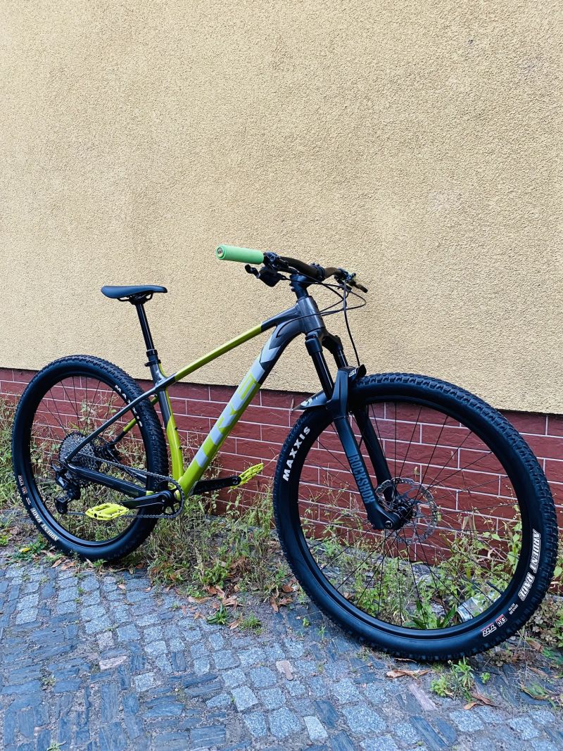 Trek Procaliber 8 Power Surge/Mercury Horské kolo