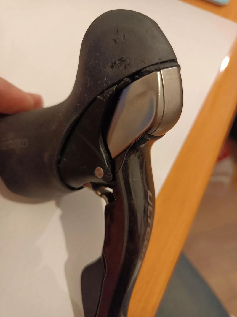 Páka Shimano ULTEGRA ST-6700 - pravá