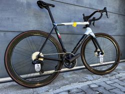 Colnago C68 Disc (NOVÉ)