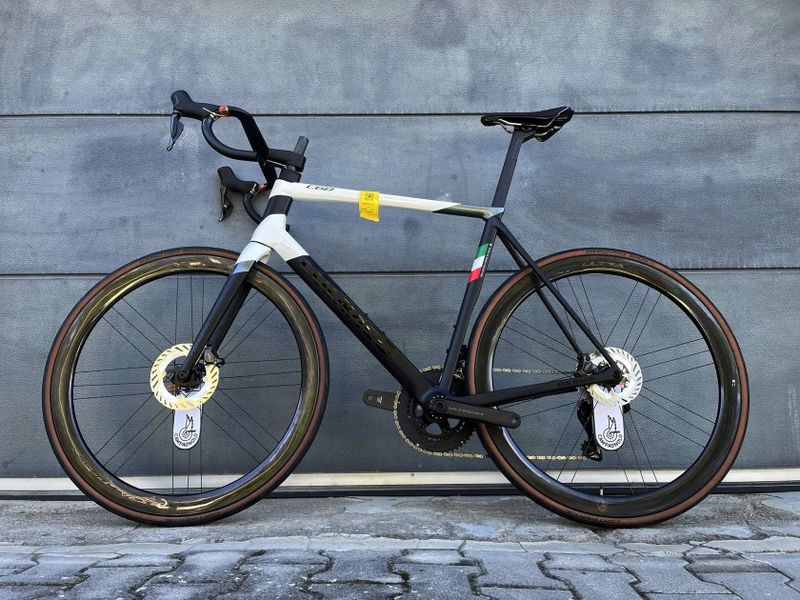 Colnago C68 Disc (NOVÉ)