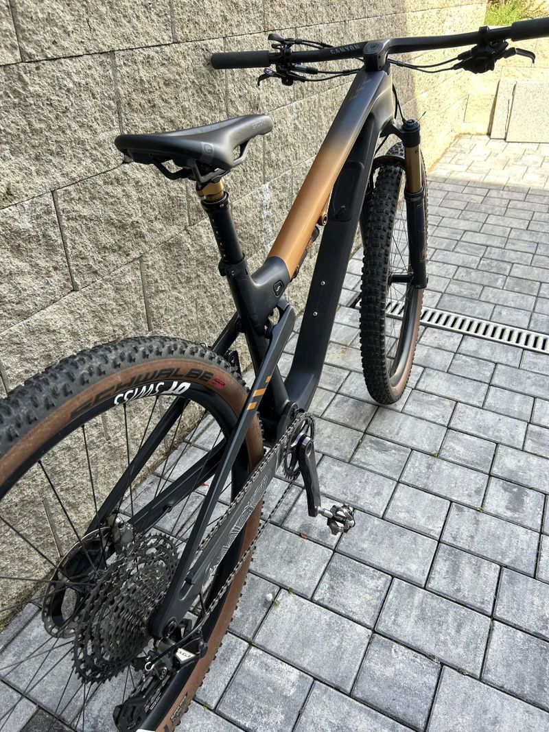 Canyon Lux trail CFR