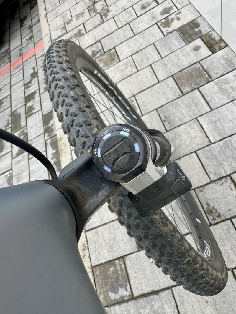 Specialized Epic 8 Pro 2026 Flight Attendant, SLEVA !!!