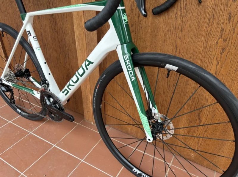 SUPERIOR X-ROAD 9.3 - ŠKODA - karbonový speciál - SHIMANO 2 x 12 - vel. 56 cm (L) - NOVÉ
