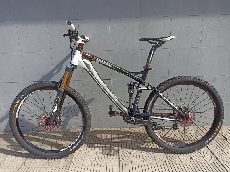 Ghost AMR 700