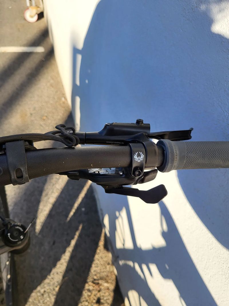 Cube Acid grey´n´pearlgrey 