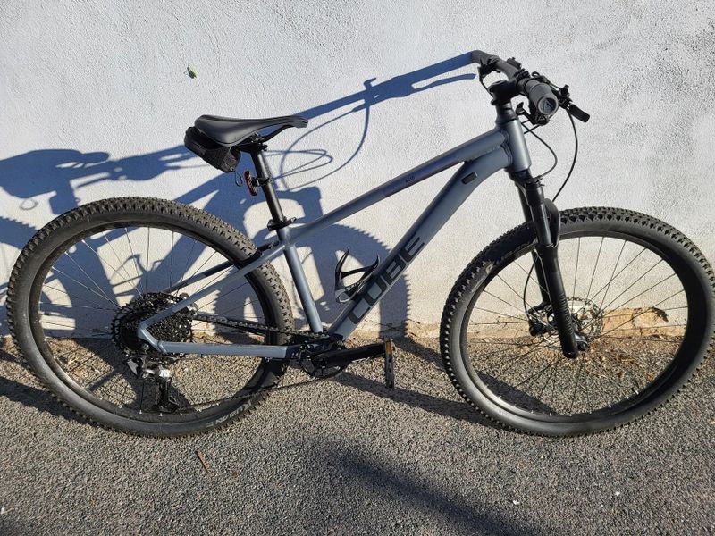 Cube Acid grey´n´pearlgrey 