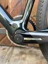 Isaac Torus XL – SRAM FORCE AXS 1x12, wattmetr, karbonová kola FFWD DRIFT