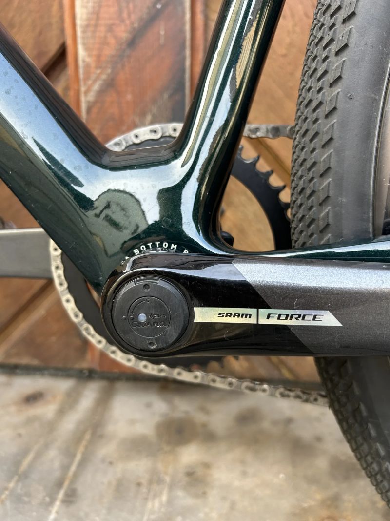 Isaac Torus XL – SRAM FORCE AXS 1x12, wattmetr, karbonová kola FFWD DRIFT