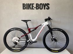 Orbea Oiz H30 White Chic