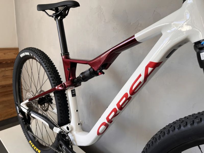 Orbea Oiz H30 White Chic