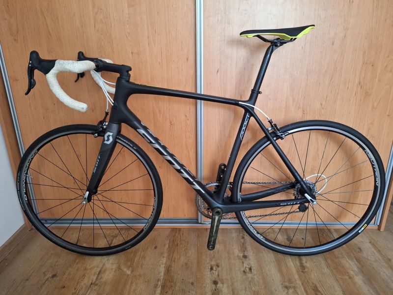 Scott Addict 2018 na Camp Record titanium 