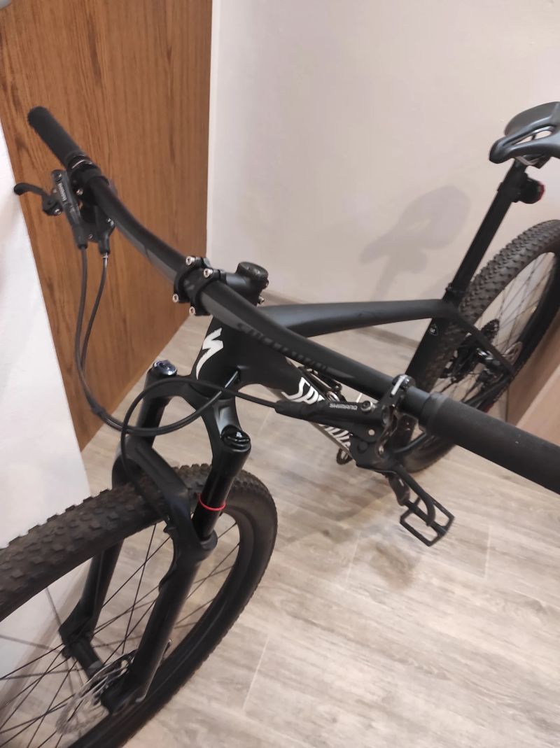 Specialized Epic HT Carbon (M) horské karbonové kolo 29"