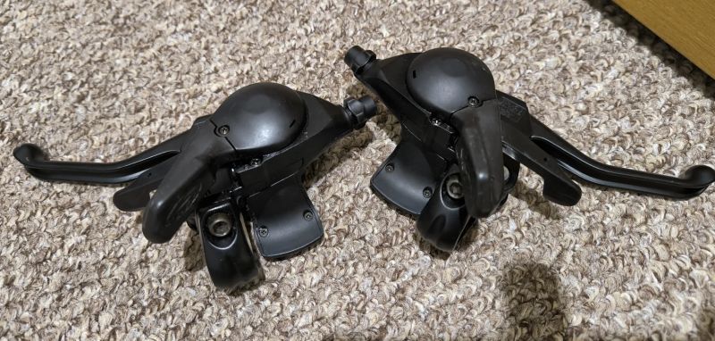 Shimano Deore 3x9 kombo páky 