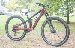 TREK FUEL EX 9.8 AXS