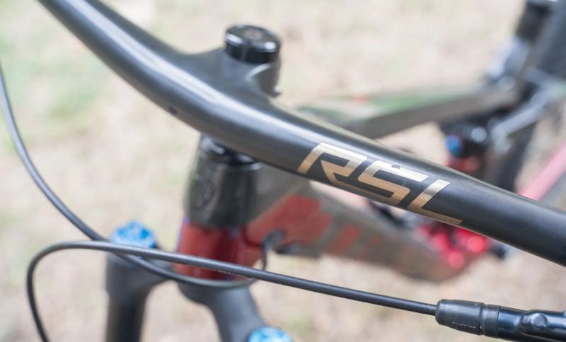 TREK FUEL EX 9.8 AXS