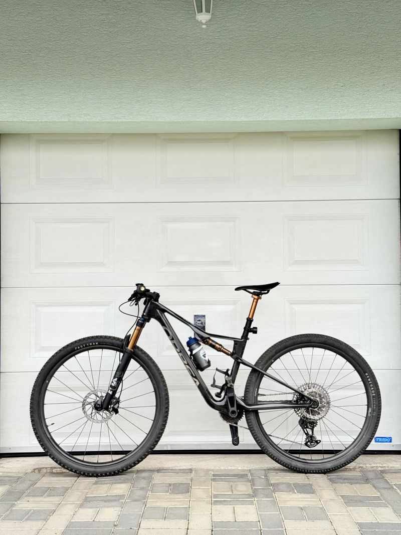 Orbea Oiz M-Team axs LTD