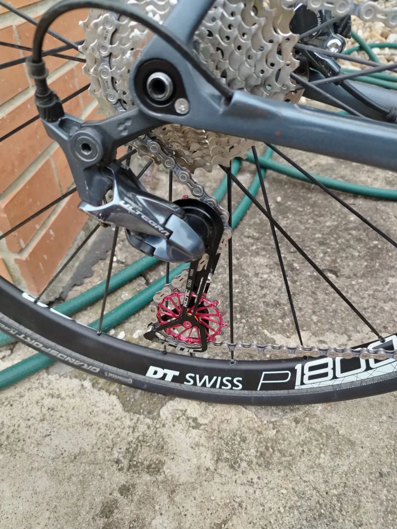 Cube Attain GTC SLX carbon ́n ́black