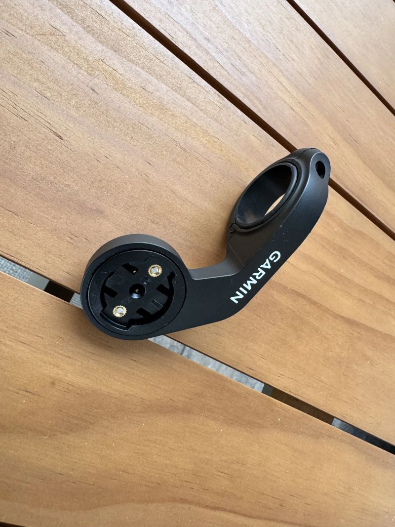 Garmin držáky - různé druhy