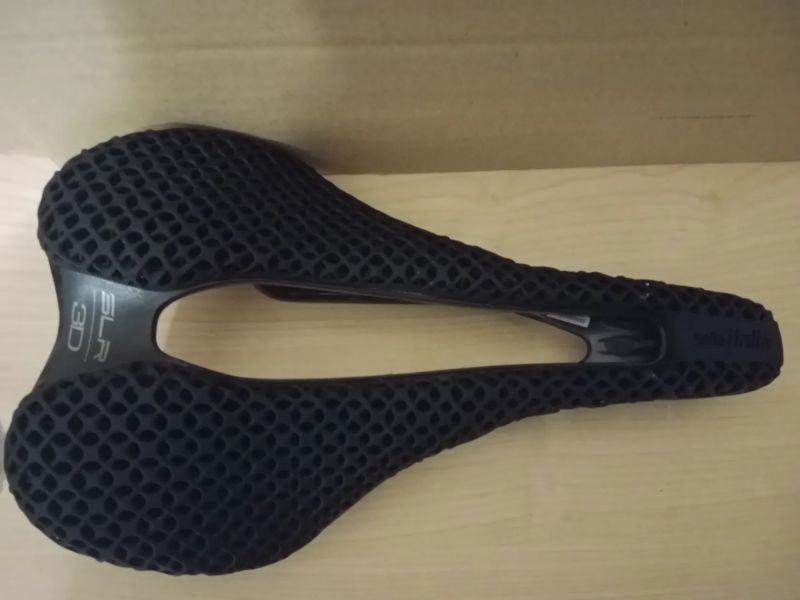  Prodám sedlo SELLE ITALIA SLR Boost 3D Kit Superflow L3