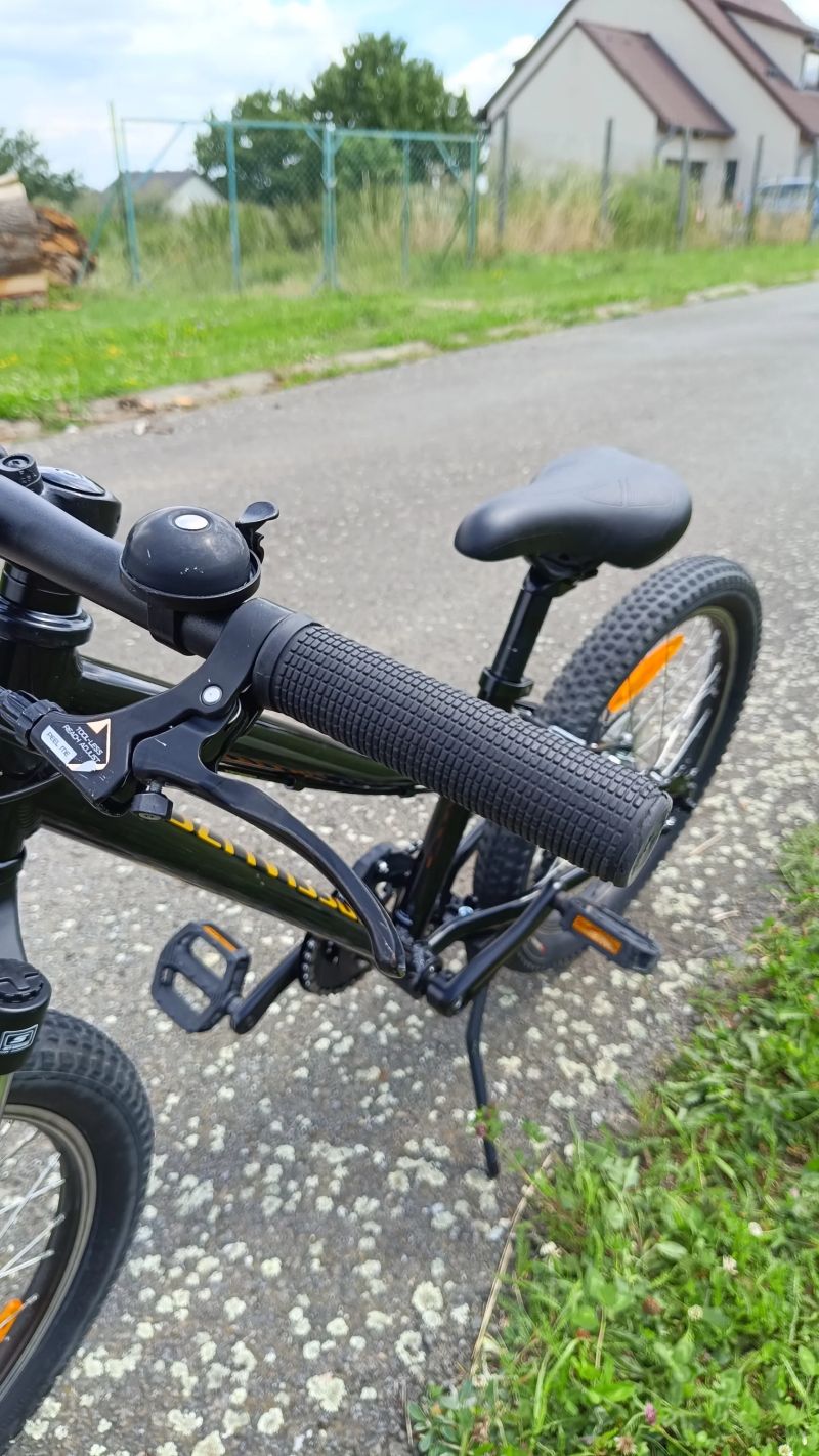 Specialized Hotrock