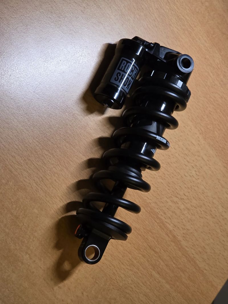 Rock Shox Super Deluxe Coil Select R 205x65 Trunnion, 400 lb pružina