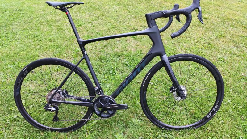 Giant Defy XL di2 2x11, karbonová kola